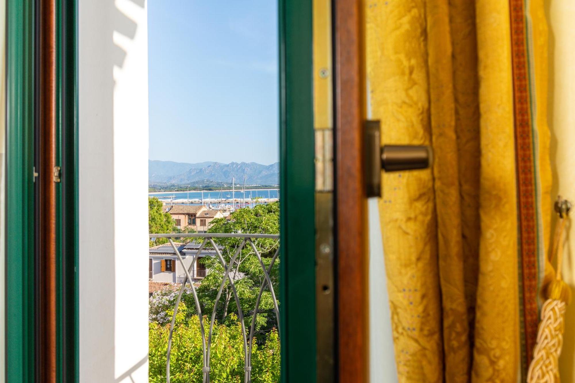 Hotel Arbatasar 4*